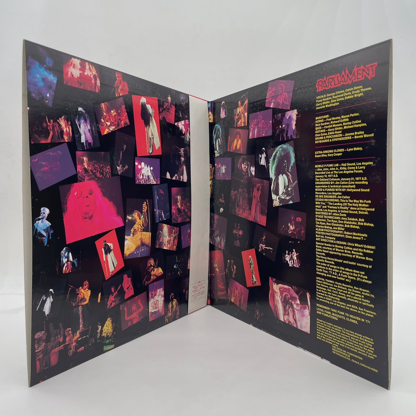 Live - P.Funk Earth Tour