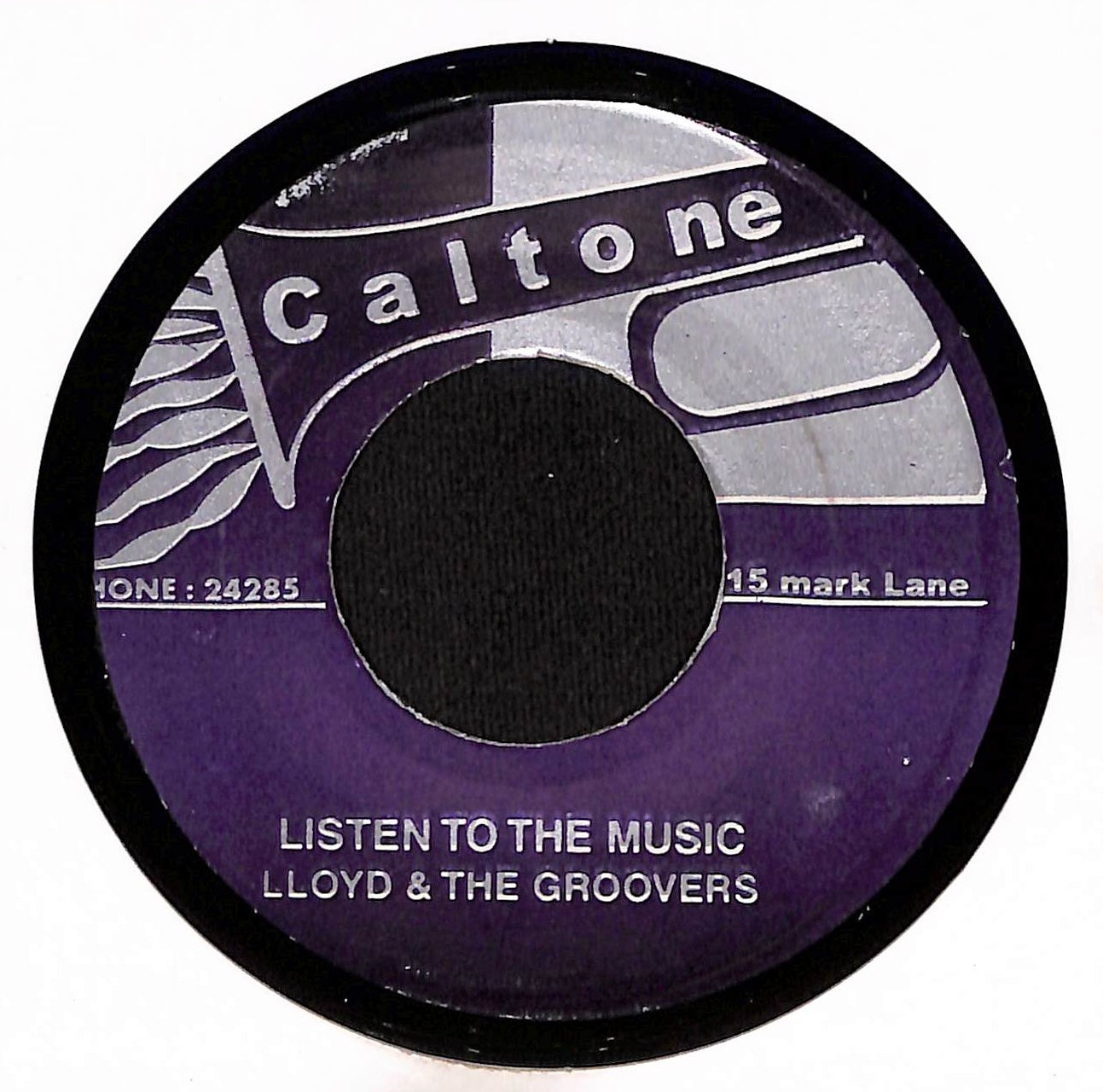 The Chase / Listen To The Music