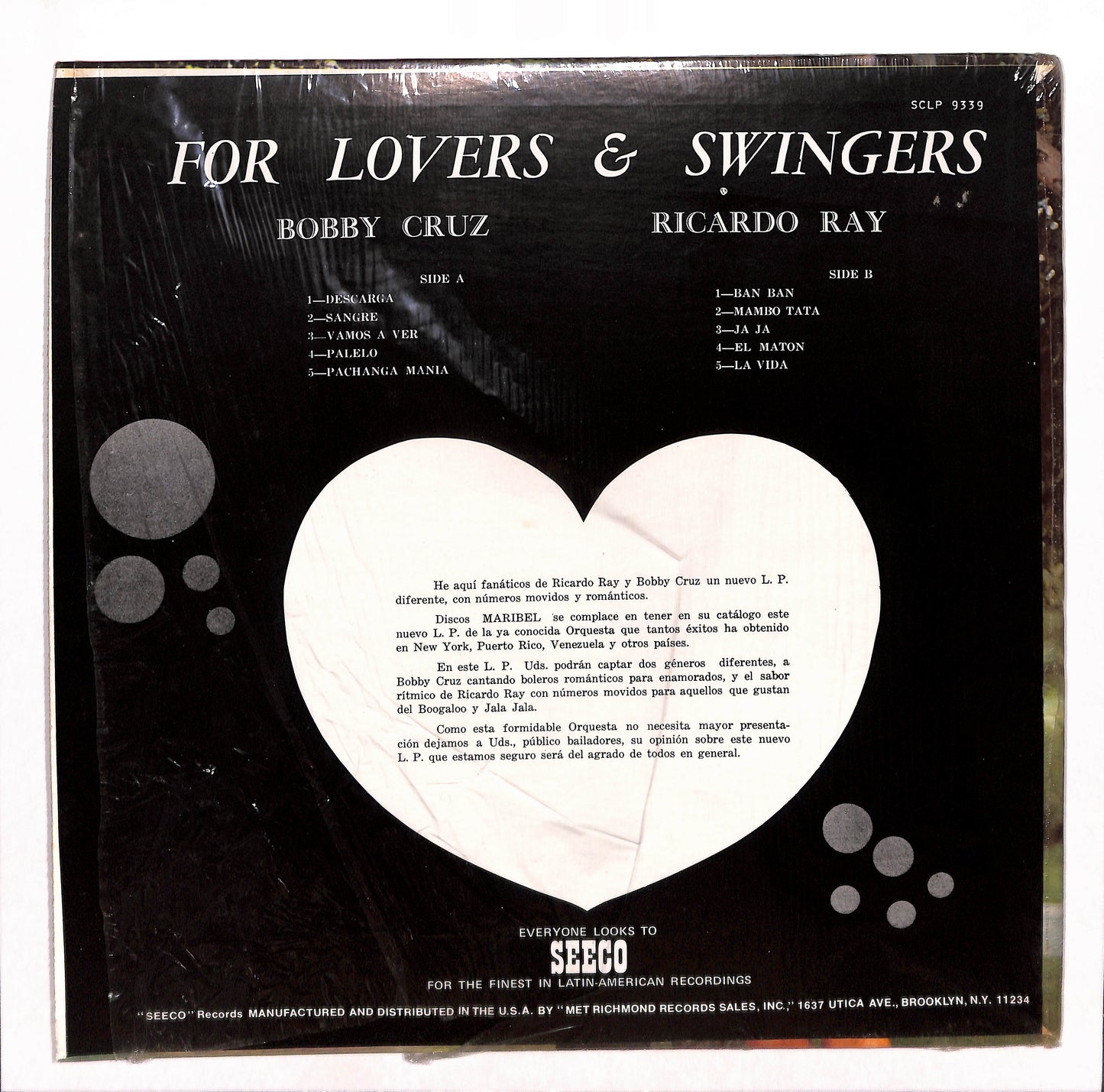 Sings For Lovers & Swingers