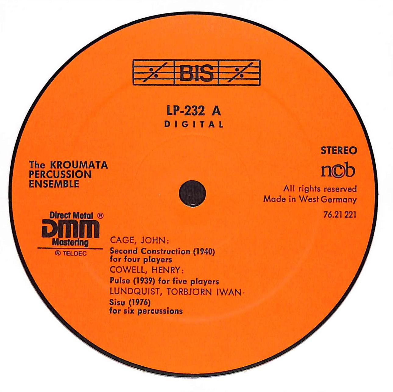 Plays Cage, Cowell, Lundquist & Taïra