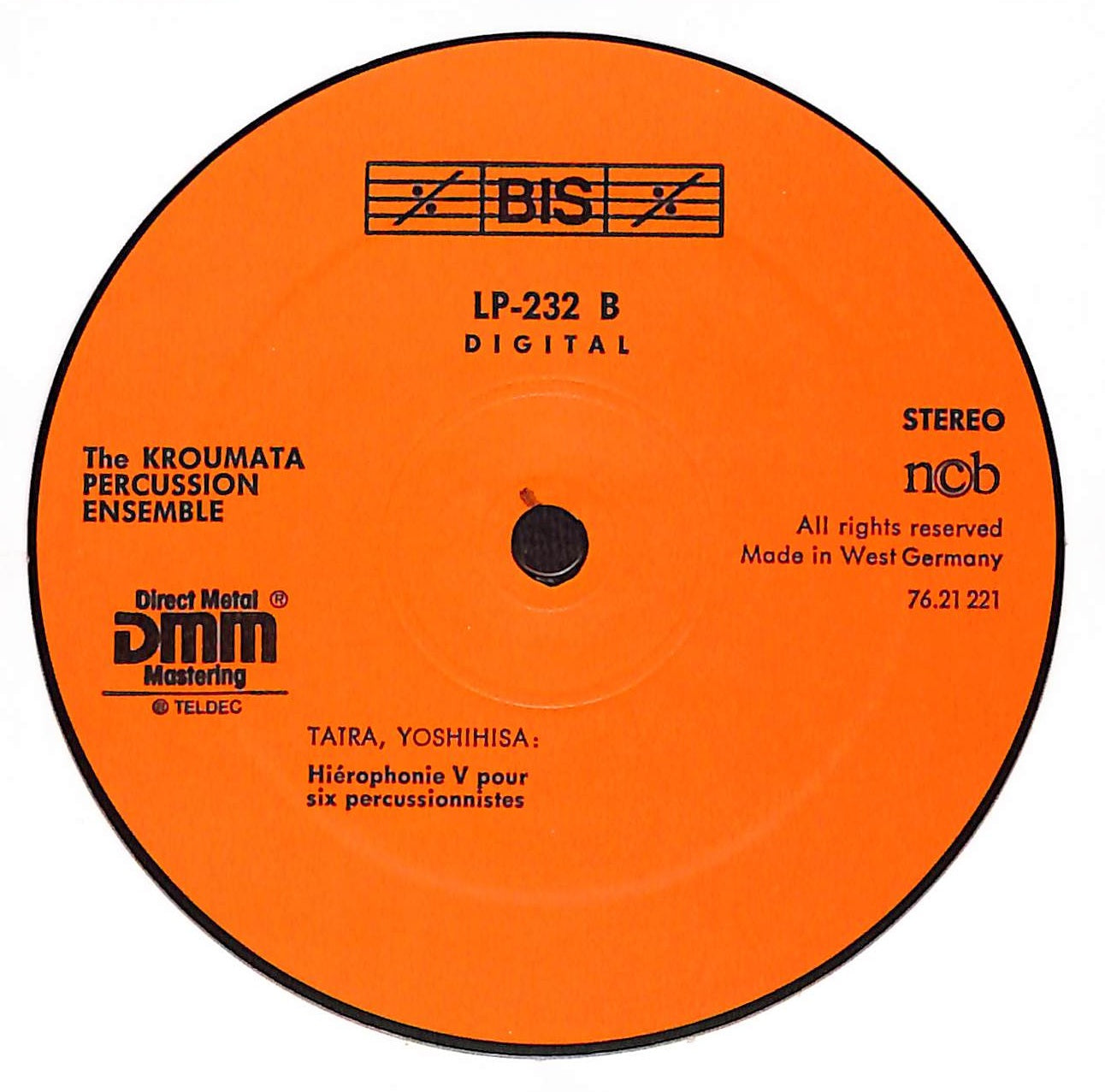 Plays Cage, Cowell, Lundquist & Taïra