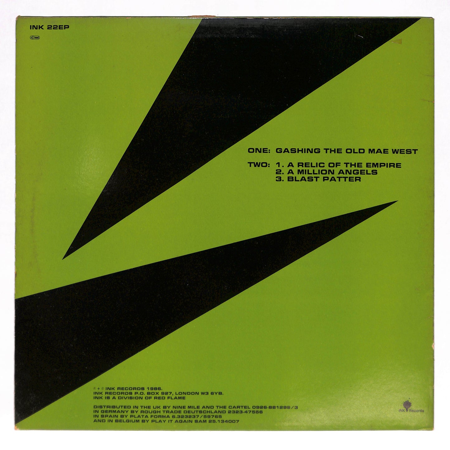 Gashing The Old Mae West