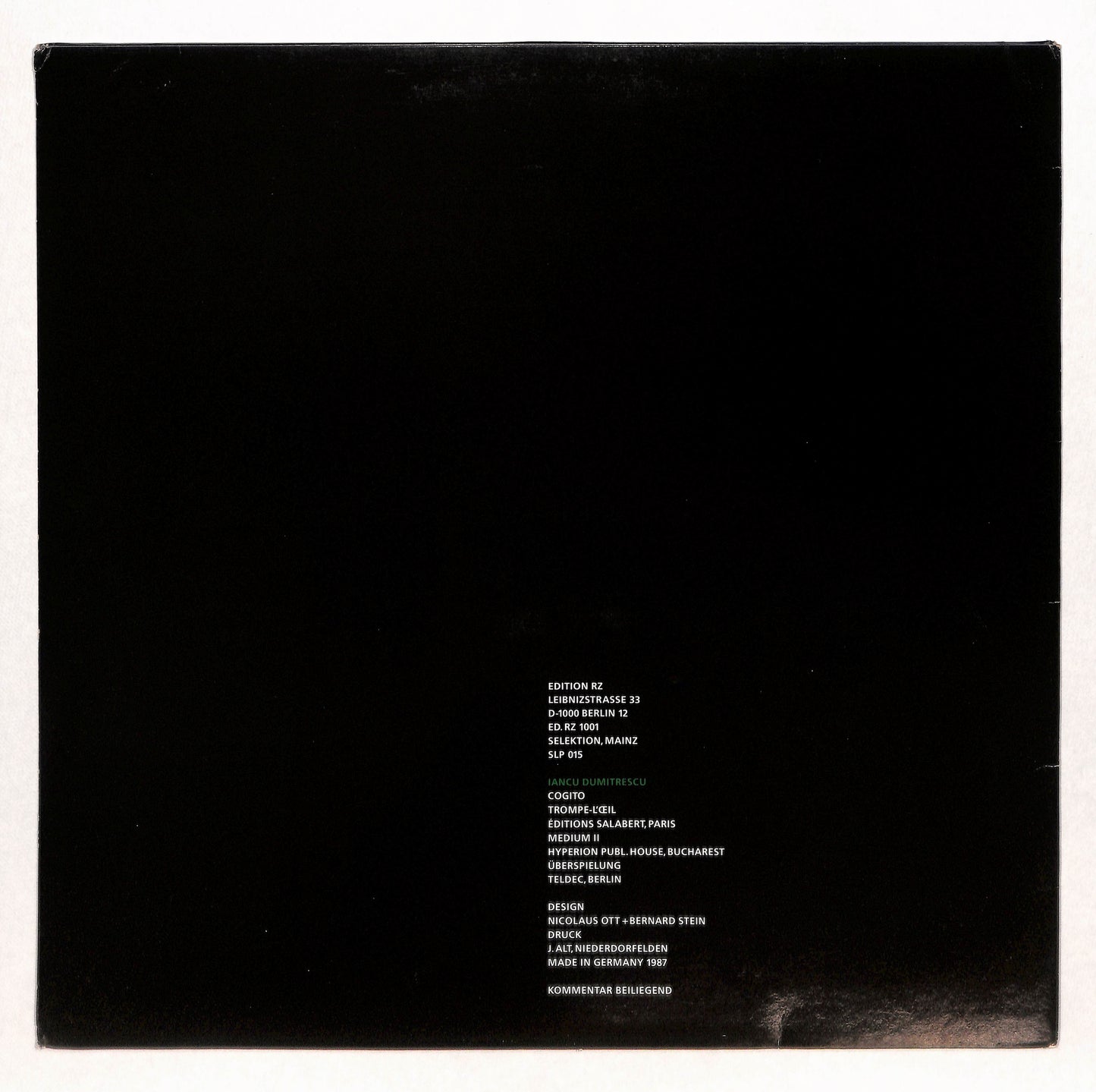 Medium II / Cogito