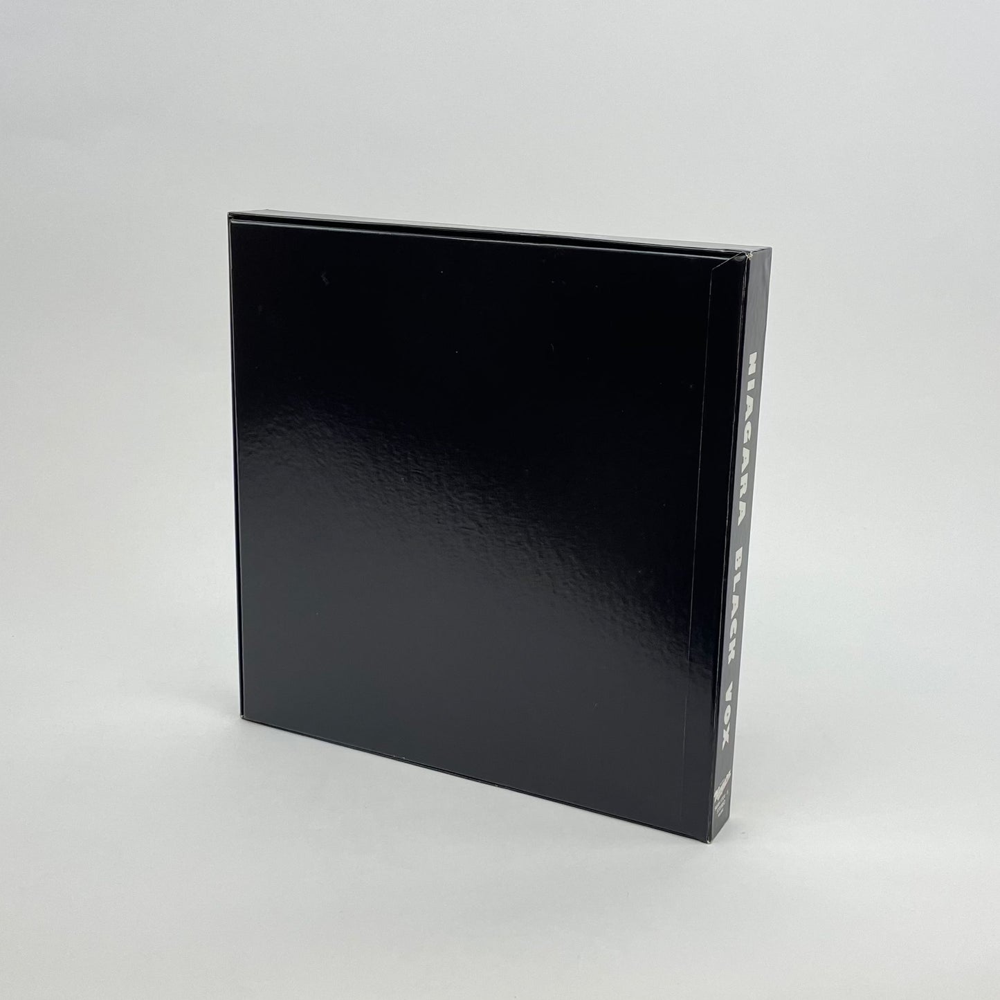 Niagara Black Vox – ELLA ONLINE Niagara Black Vox – ELLA ONLINE